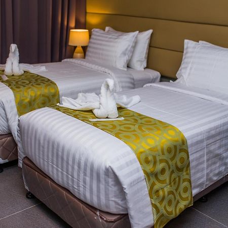 Hotel Costa Brava Tacloban Eksteriør bilde