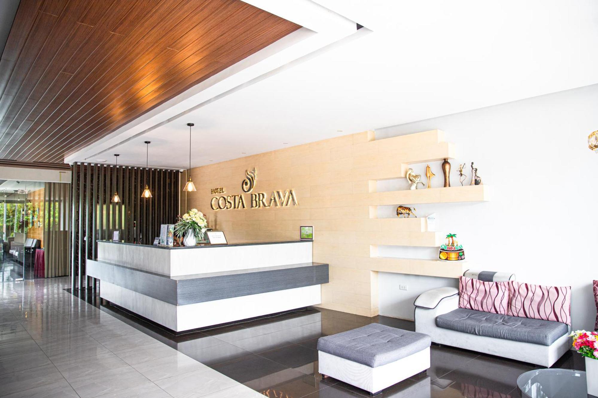 Hotel Costa Brava Tacloban Eksteriør bilde