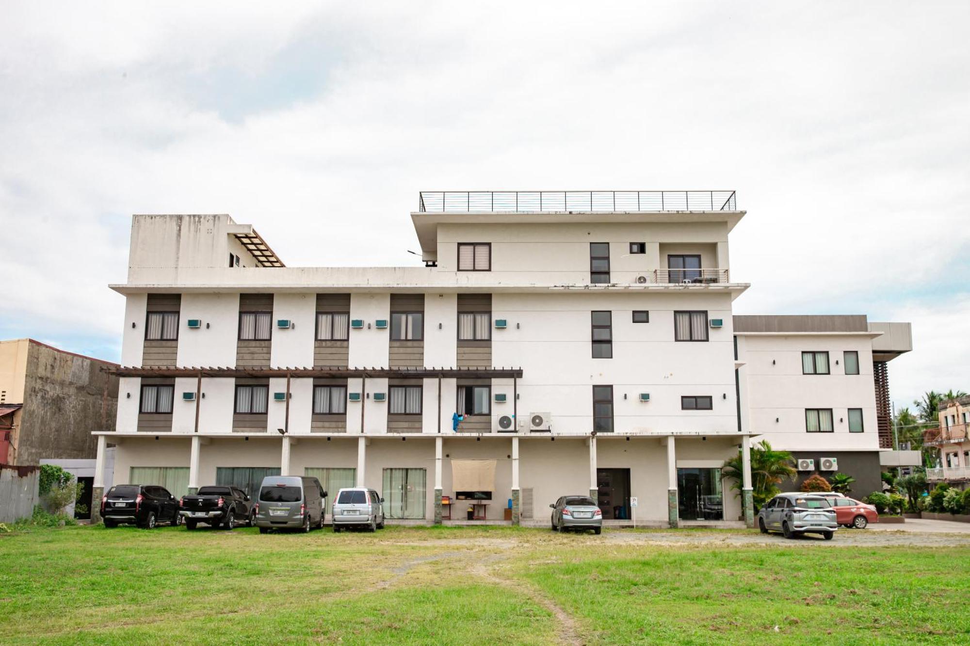Hotel Costa Brava Tacloban Eksteriør bilde