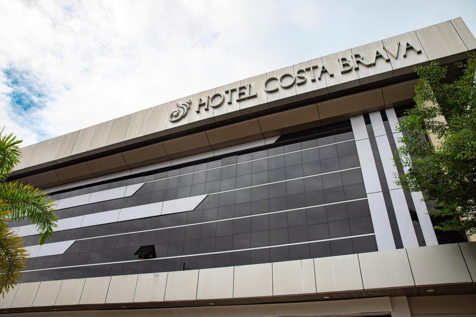 Hotel Costa Brava Tacloban Eksteriør bilde