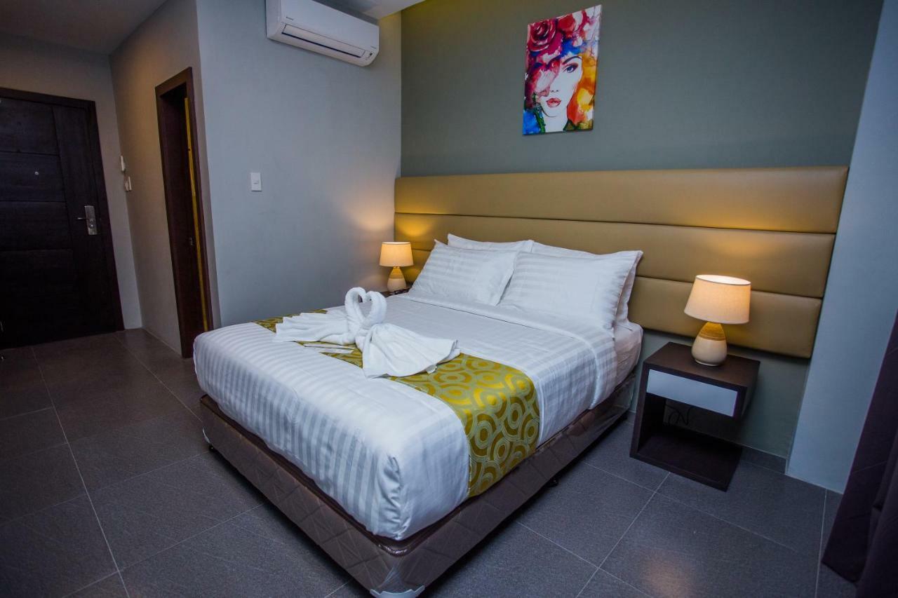 Hotel Costa Brava Tacloban Eksteriør bilde