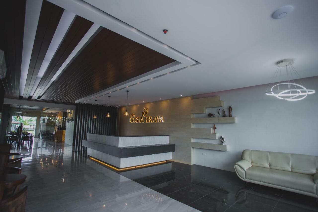 Hotel Costa Brava Tacloban Eksteriør bilde