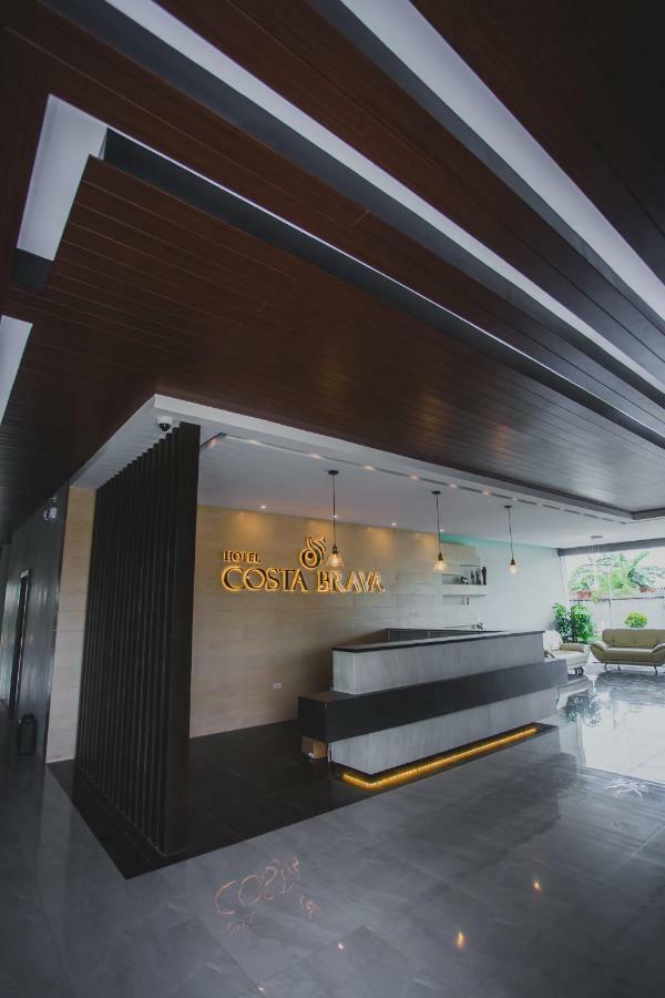 Hotel Costa Brava Tacloban Eksteriør bilde
